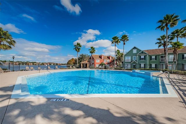 9078 LAKE CHASE ISLAND WAY 9078, Tampa, FL 33626