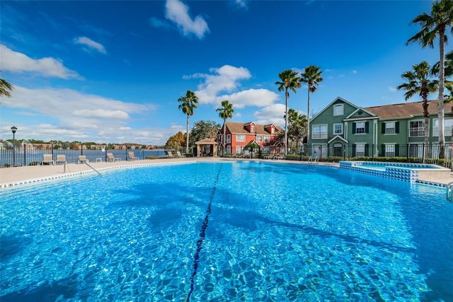 9078 LAKE CHASE ISLAND WAY 9078, Tampa, FL 33626