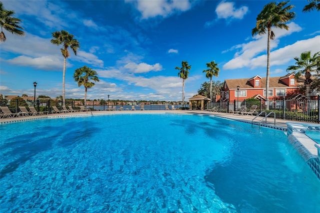 9078 LAKE CHASE ISLAND WAY 9078, Tampa, FL 33626