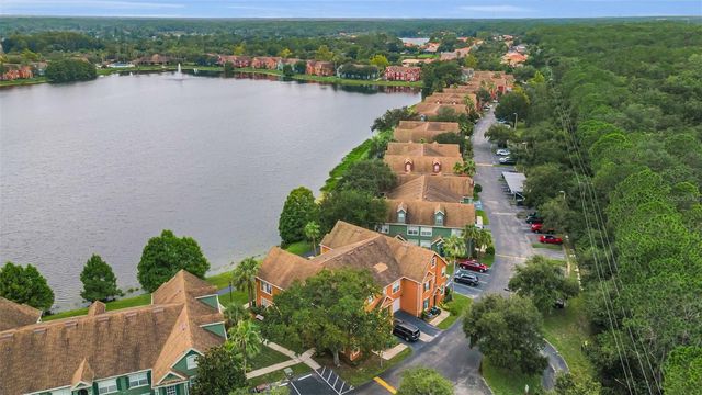 9078 LAKE CHASE ISLAND WAY 9078, Tampa, FL 33626