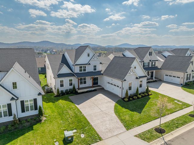 5033 Evangeline Pl, Nolensville, TN 37135