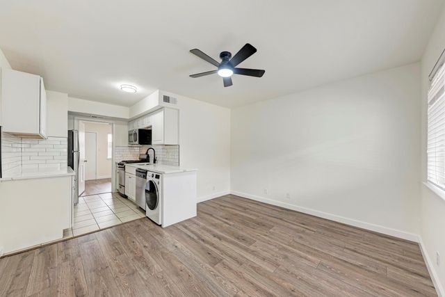 1010 W 23rd ST 6, Austin, TX 78705