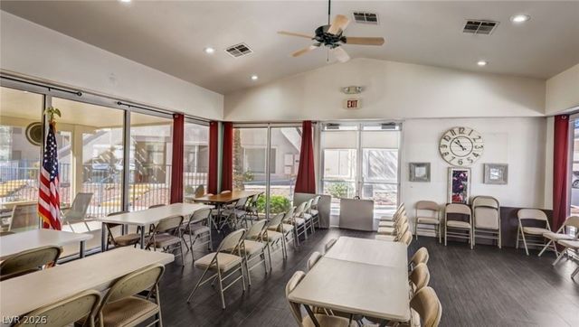 3425 East Russell Road 265, Las Vegas, NV 89120