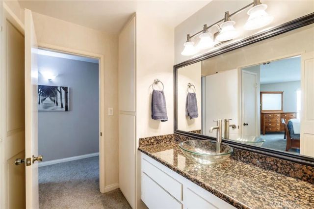 565 Esplanade 411, Redondo Beach, CA 90277