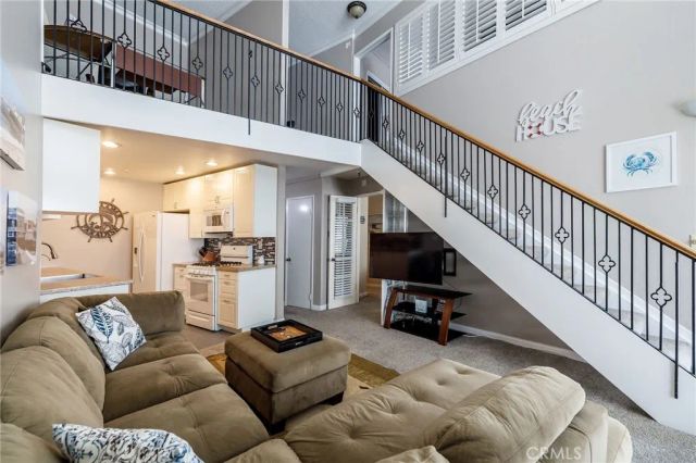 565 Esplanade 411, Redondo Beach, CA 90277