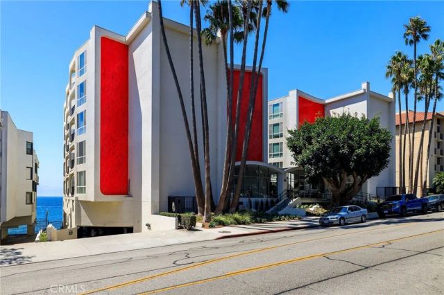 565 Esplanade 411, Redondo Beach, CA 90277
