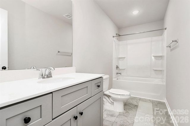 8208 Stonemere Lane, Charlotte, NC 28215