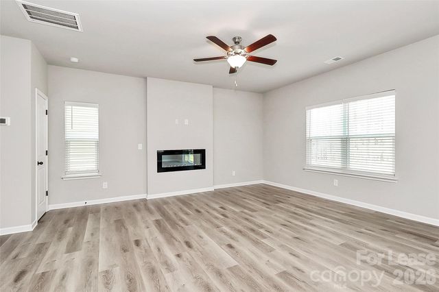 8208 Stonemere Lane, Charlotte, NC 28215