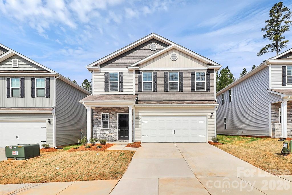 8208 Stonemere Lane, Charlotte, NC 28215