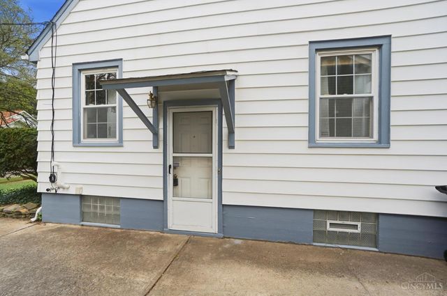 33 Hillsdale Street, Cincinnati, OH 45216