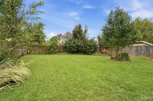 33 Hillsdale Street, Cincinnati, OH 45216