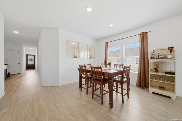 6902 PAIL PL, San Antonio, TX 78252