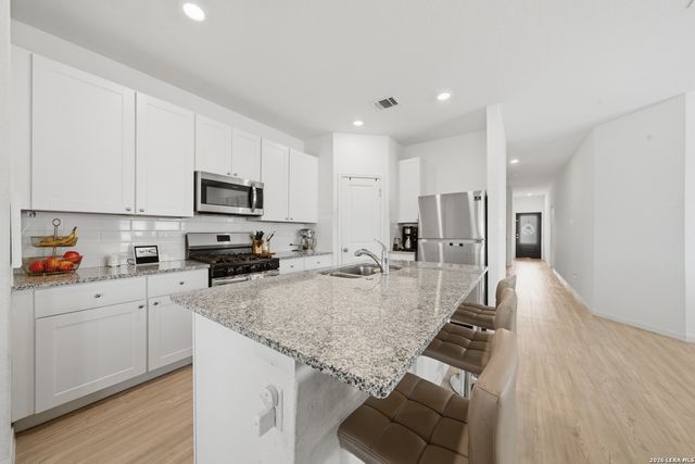 6902 PAIL PL, San Antonio, TX 78252