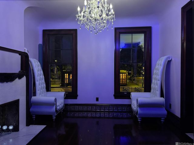 2323 Saint Charles Ave, New Orleans, LA 70130