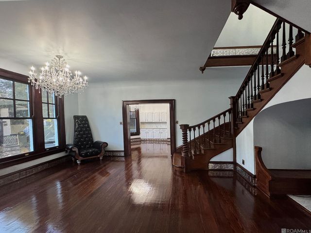 2323 Saint Charles Ave, New Orleans, LA 70130