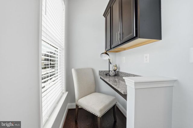 17354 REDSHANK RD, Dumfries, VA 22026