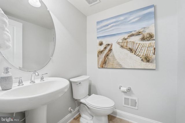 17354 REDSHANK RD, Dumfries, VA 22026