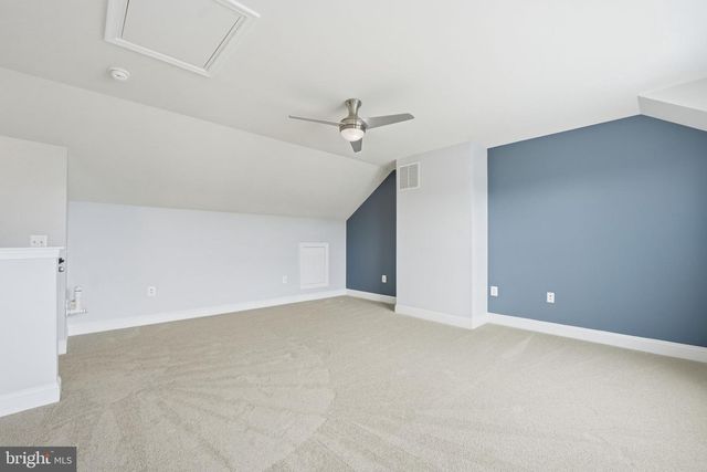 17354 REDSHANK RD, Dumfries, VA 22026