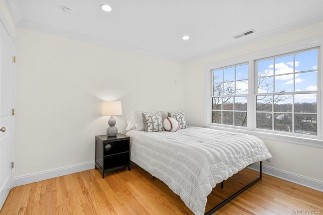 1127 Jensen Avenue, Mamaroneck, NY 10543