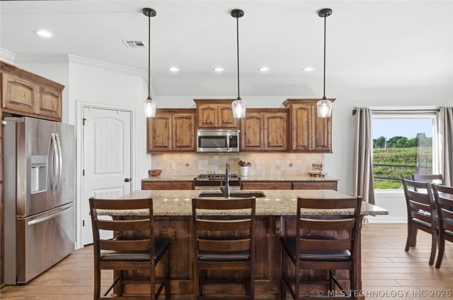 10514 E 141st Court North N, Collinsville, OK 74021