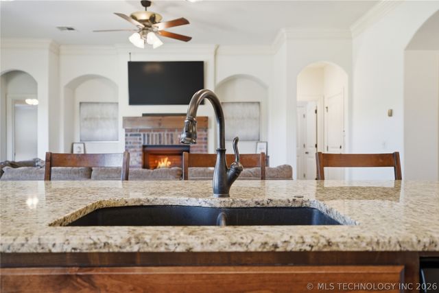 10514 E 141st Court North N, Collinsville, OK 74021