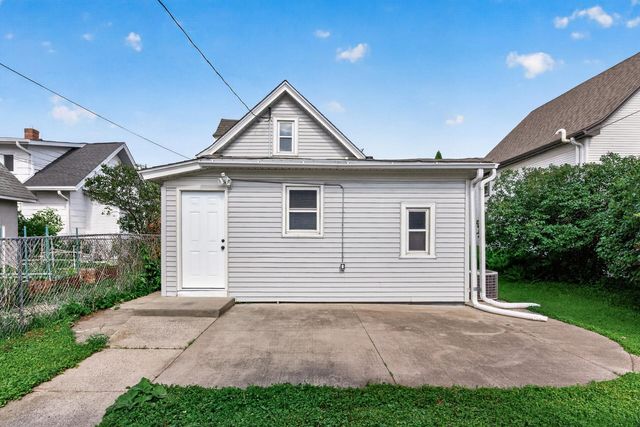 3708 29th Avenue S, Minneapolis, MN 55406