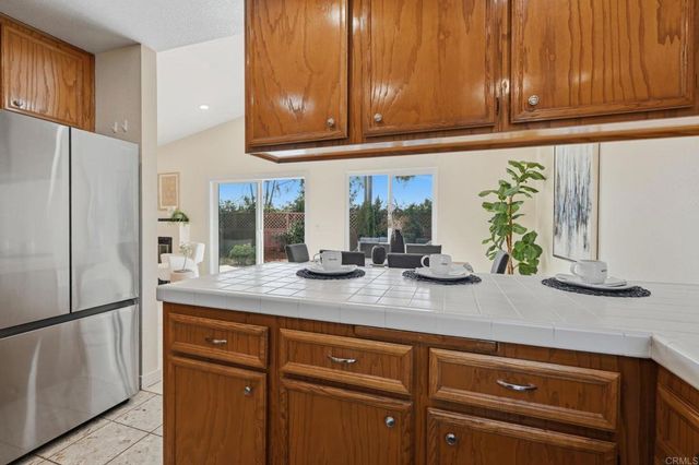 10896 Pointed Oak Lane, San Diego, CA 92131