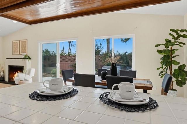 10896 Pointed Oak Lane, San Diego, CA 92131