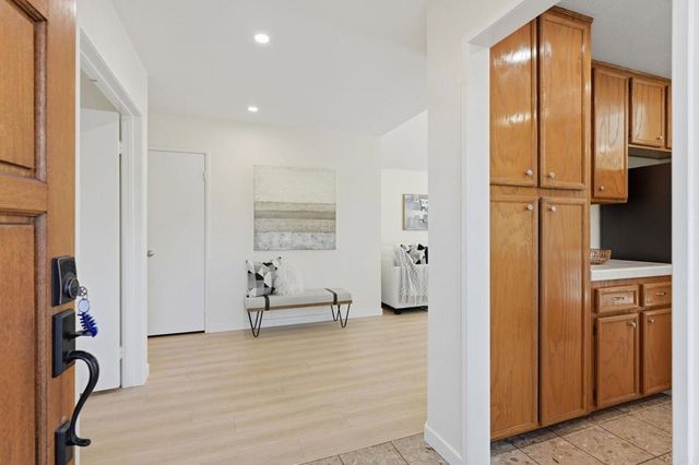 10896 Pointed Oak Lane, San Diego, CA 92131