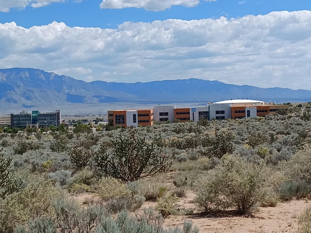 2218 METRO Avenue NE, Rio Rancho, NM 87144