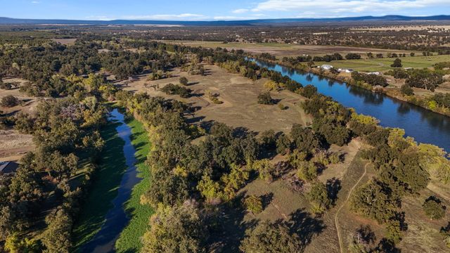 23001 Ash Creek Road, Anderson, CA 96007