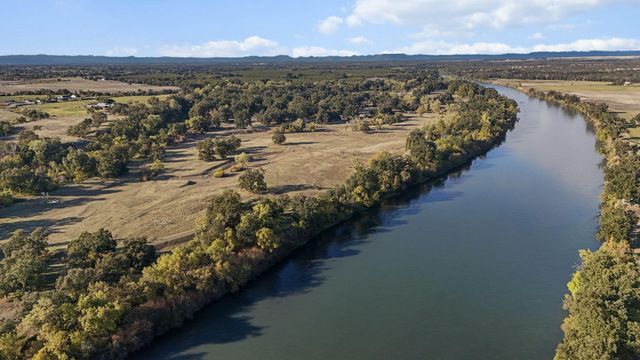 23001 Ash Creek Road, Anderson, CA 96007