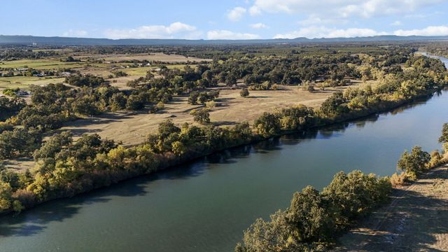 23001 Ash Creek Road, Anderson, CA 96007