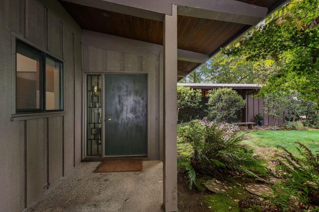 23001 Ash Creek Road, Anderson, CA 96007