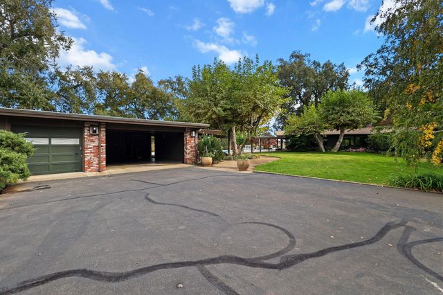 23001 Ash Creek Road, Anderson, CA 96007