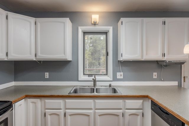 803 BLANKET BOULEVARD, North Pole, AK 99705