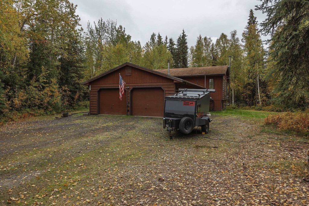 803 BLANKET BOULEVARD, North Pole, AK 99705