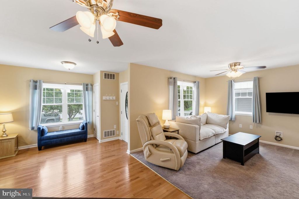 327 WALNUT AVE, OAKLYN, NJ 08107 — photo 5