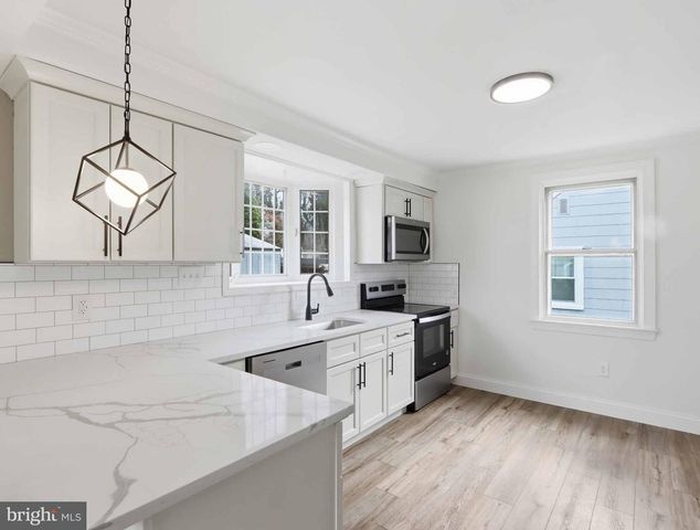 1224 GREYSTONE RD, Halethorpe, MD 21227