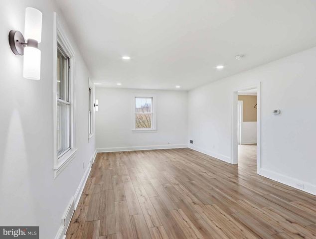 1224 GREYSTONE RD, Halethorpe, MD 21227