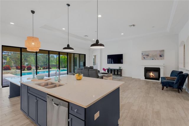 3010 ALBION WALK PLACE, Valrico, FL 33596