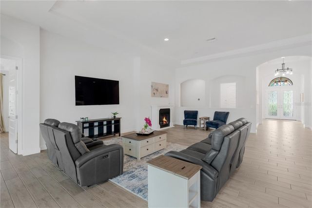 3010 ALBION WALK PLACE, Valrico, FL 33596