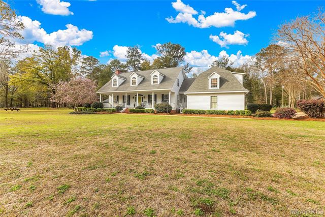 127 Deepwoods Circle, Valley Grande, AL 36701