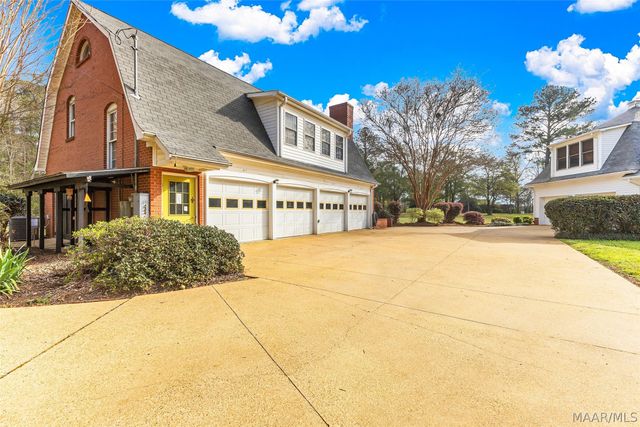 127 Deepwoods Circle, Valley Grande, AL 36701