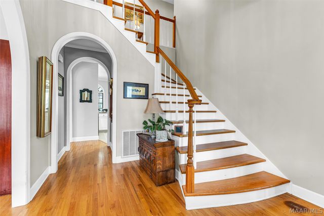 127 Deepwoods Circle, Valley Grande, AL 36701