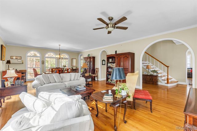 127 Deepwoods Circle, Valley Grande, AL 36701