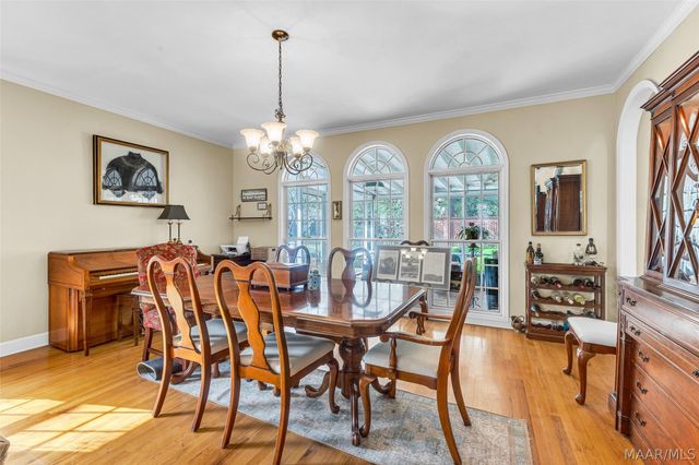 127 Deepwoods Circle, Valley Grande, AL 36701