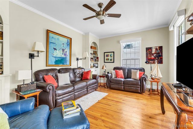 127 Deepwoods Circle, Valley Grande, AL 36701