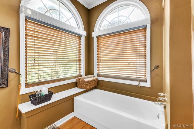 127 Deepwoods Circle, Valley Grande, AL 36701