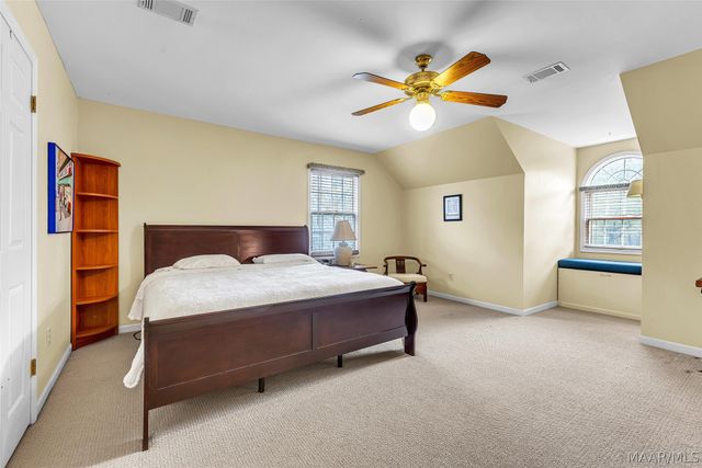 127 Deepwoods Circle, Valley Grande, AL 36701